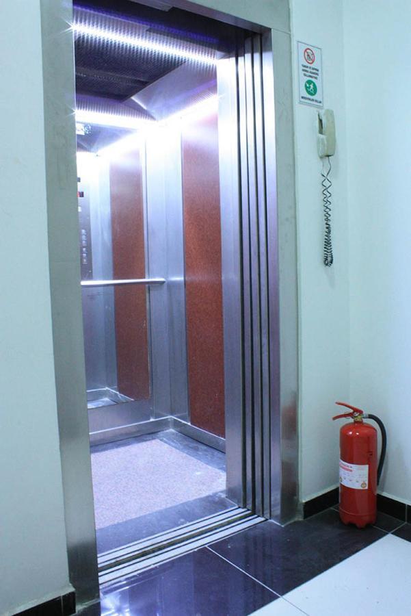 Ida Istanbul Hostel ภายนอก รูปภาพ